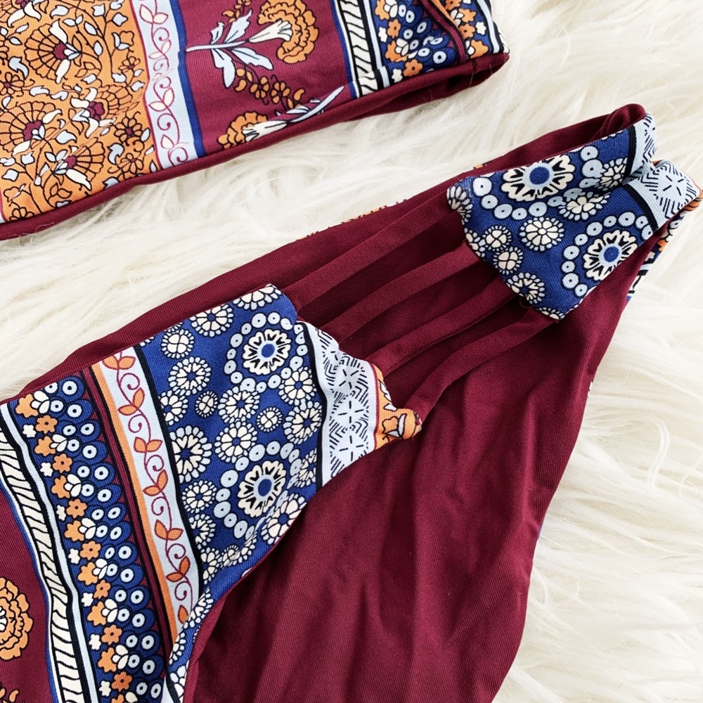 Two-Piece Patterned Reversible Bikini Set - Picture 5 of 6